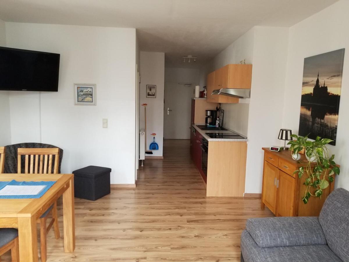 Altstadt Ferienwohnung Stralsund Mit Parkplatz Exterior photo